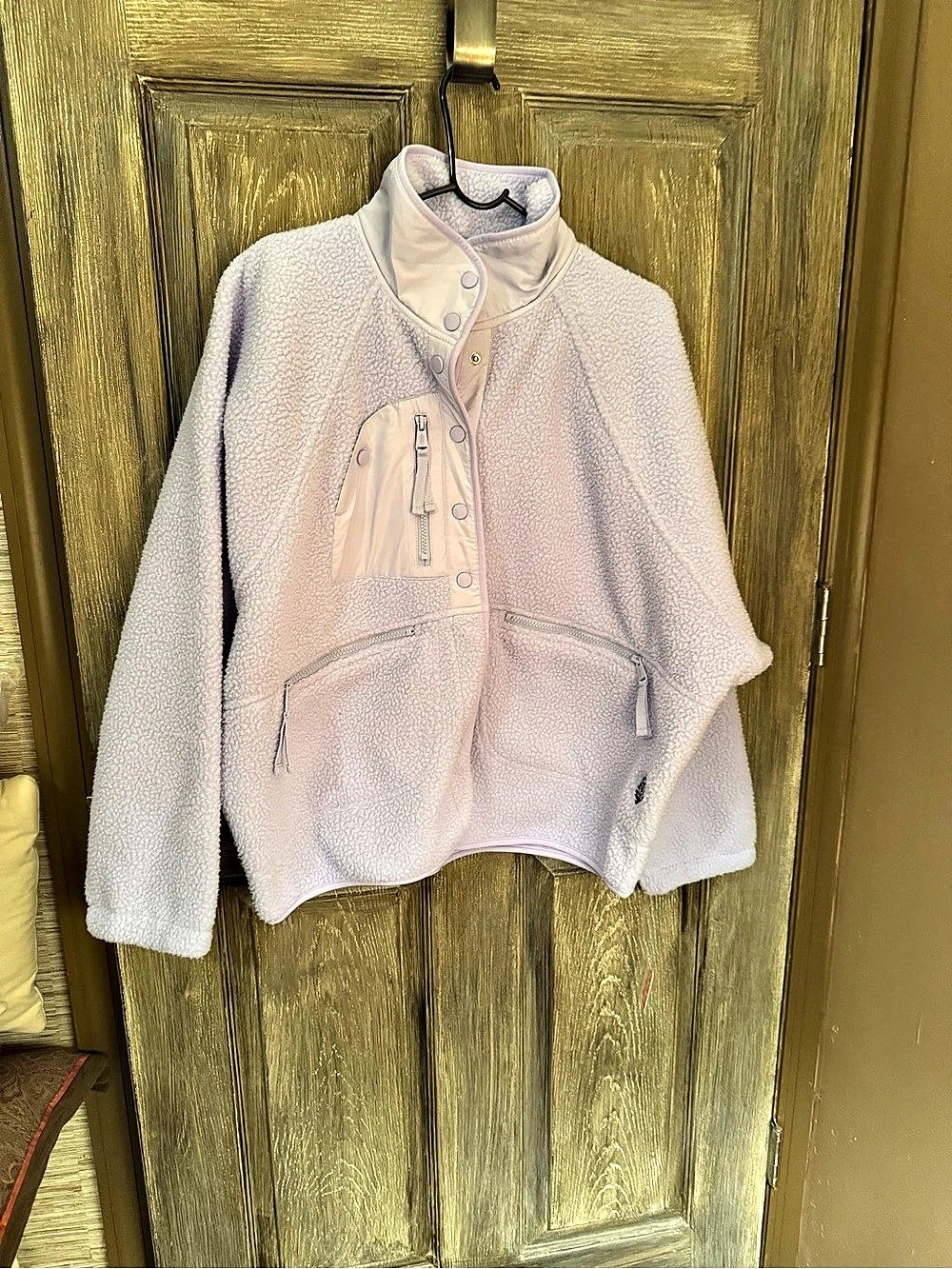 Free People Hit the Slopes Fleece Jacket  in lavender Size Large NWT